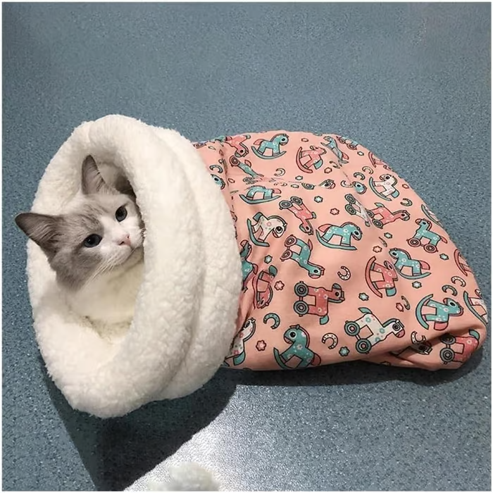Cozy Pet Nest for Small Cats and Dogs